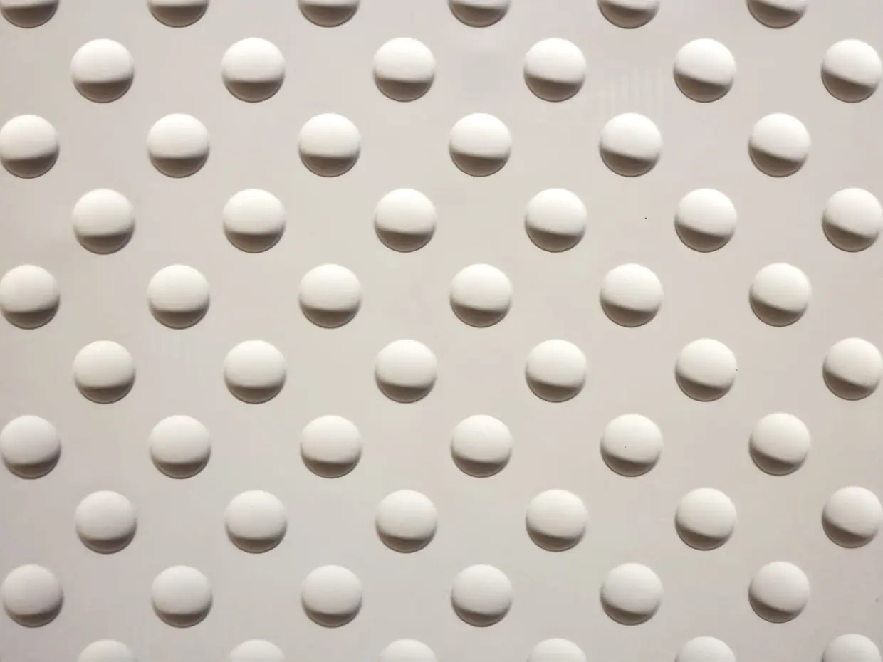 타공판 인테리어